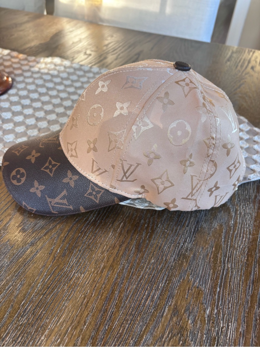 Fashion LV Two-Tone Monogram Cap - Beige & Brown with Louis Vuitton Dustbag - Picture 2 of 8